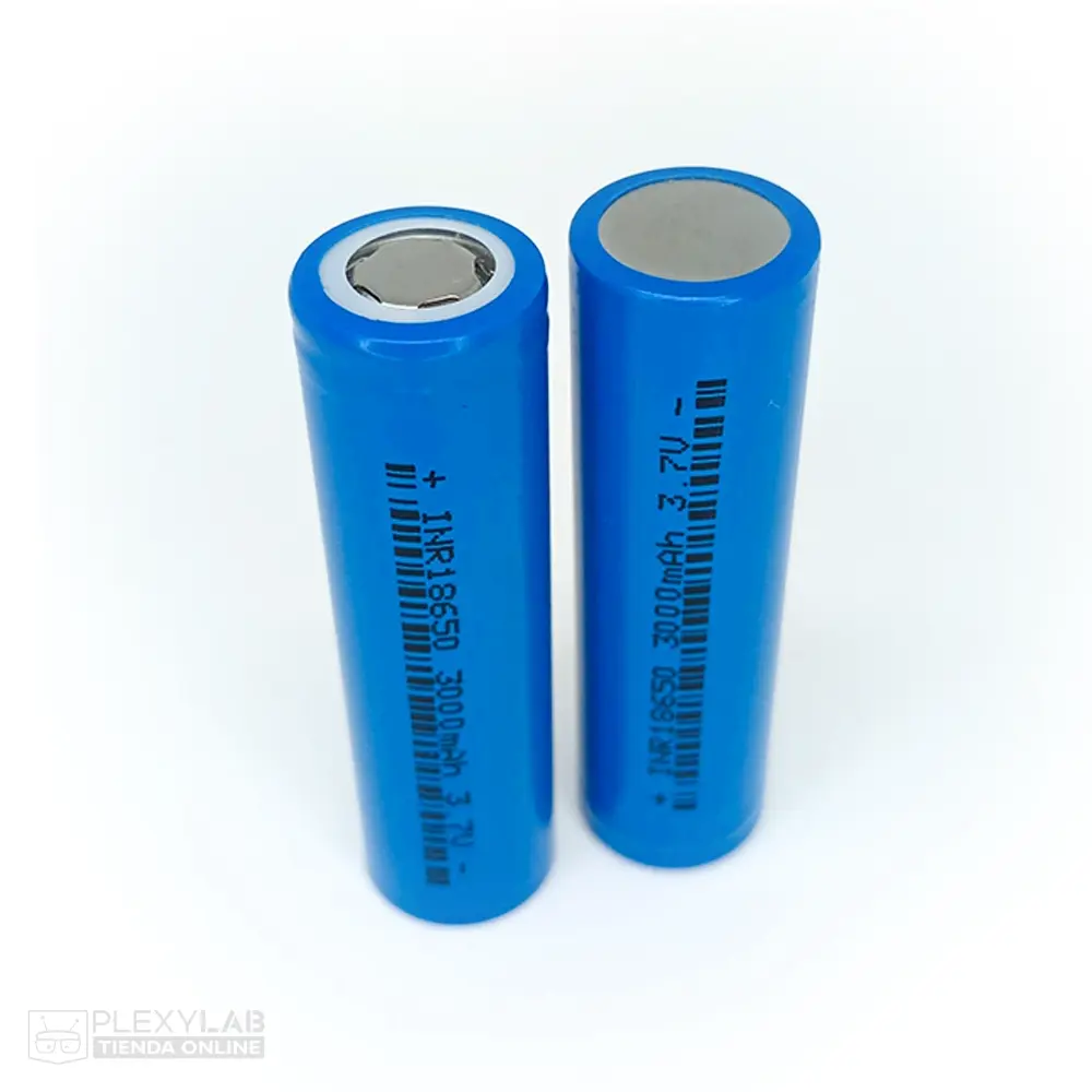 pila-bateria-de-litio-18650-generica-de-3.7v-de-3000-mah-002